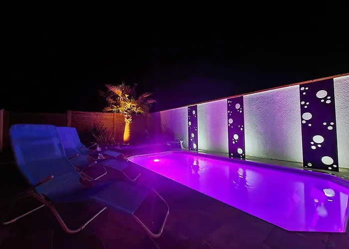 Tatil Evi Le Nature Bien-etre Piscine Chauffee Privee Du Tarn Entre Toulouse Et Albi & Les Du Tarn