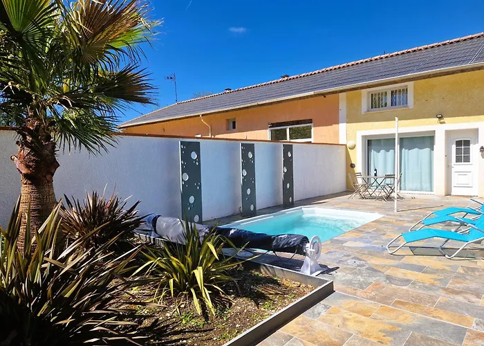 Le Nature Bien-etre Piscine Chauffee Privee Du Tarn Entre Toulouse Et Albi & Les Du Tarn Tatil Evi *